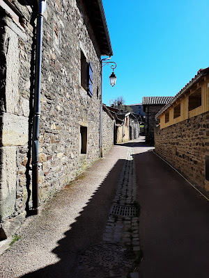 Village historique à Riverie