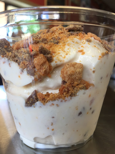 Movie Rental Store «Great American Video & Espresso», reviews and photos, 6130 SE King Rd, Milwaukie, OR 97222, USA