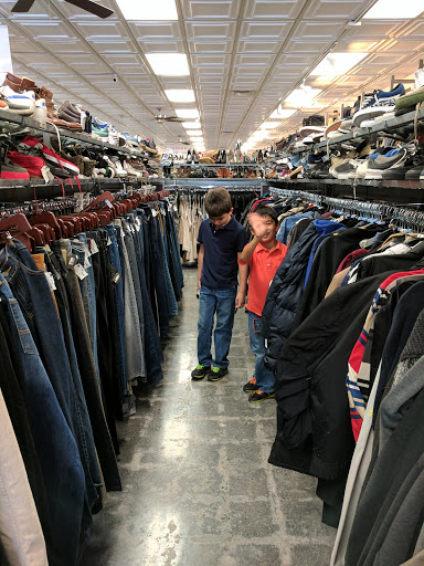 Uptown Cheapskate Placentia image