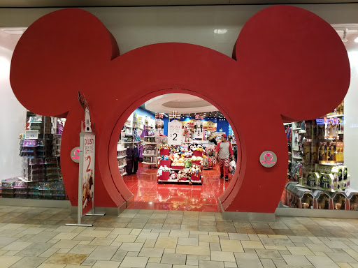 Shopping Mall «Castleton Square», reviews and photos, 6020 E 82nd St, Indianapolis, IN 46250, USA