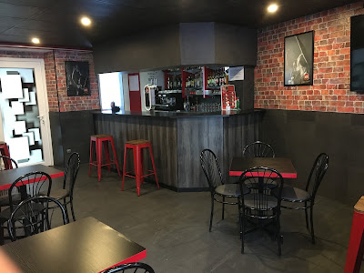 Bar épicerie Le Lusitano à Sainte-Sigolène