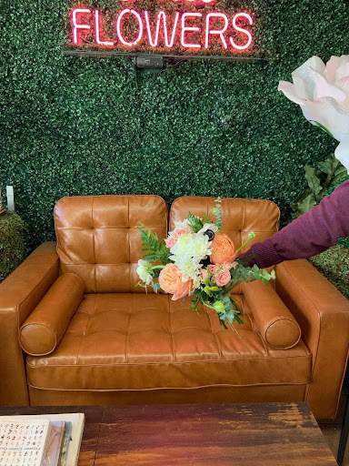 Florist «Amore Dolce Flowers and Chocolates», reviews and photos, 1004 W Beverly Blvd, Montebello, CA 90640, USA