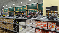 DICK'S Sporting Goods - Photo 5 - Car repair in Homestead, PA, Pittsburgh