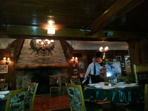 Seafood Restaurant «Timber Lodge», reviews and photos, 2809 Pearl Rd, Medina, OH 44256, USA