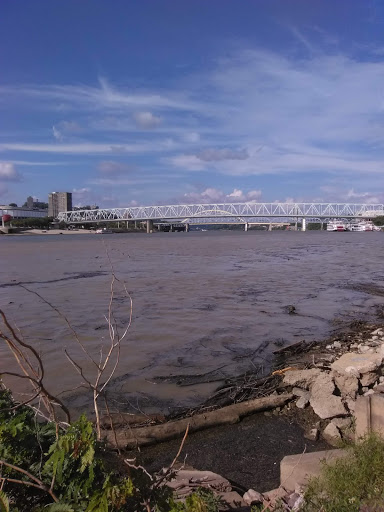 Park «George Rogers Clark Park», reviews and photos, 219 Riverside Dr, Covington, KY 41011, USA