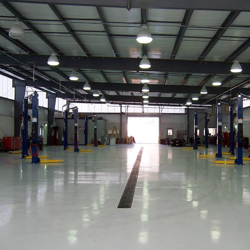 Auto Repair Shop «Springdale Automotive (Brownsboro)», reviews and photos, 8005 Brownsboro Rd, Louisville, KY 40241, USA