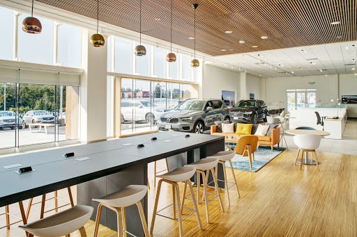 Car Dealer «Sandberg Northwest Volvo», reviews and photos, 17025 WA-99, Lynnwood, WA 98037, USA