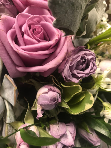 Florist «Mystic Florist», reviews and photos, 414 Mystic Ave, Somerville, MA 02145, USA