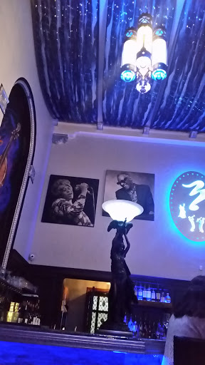 Fine Dining Restaurant «The Blue Note Bistro And Lounge», reviews and photos, 23 E Central Ave, Miamisburg, OH 45342, USA