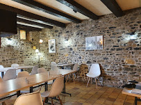 Atmosphère du Restaurant le Cot' & Appart'hôtels Le Cotentin à Port-Bail-sur-Mer - n°2