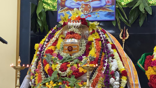 Hindu Temple «Shirdi Sai Cultural and Community Center», reviews and photos, 465 Lincoln Hwy, Iselin, NJ 08830, USA