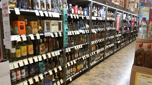 Wine Store «Total Wine & More», reviews and photos, 7925 N Blackstone Ave, Fresno, CA 93720, USA