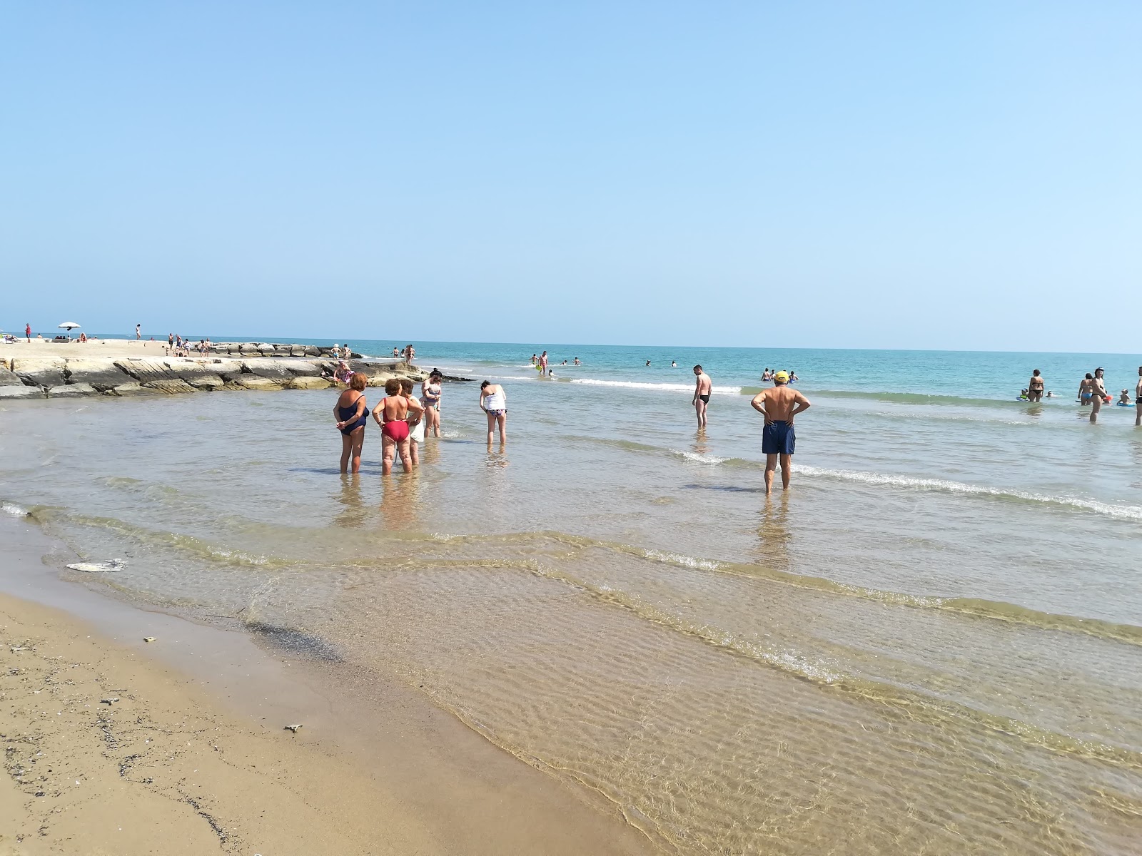 Foto de Spiaggia dell'Acquarotta com alto nível de limpeza