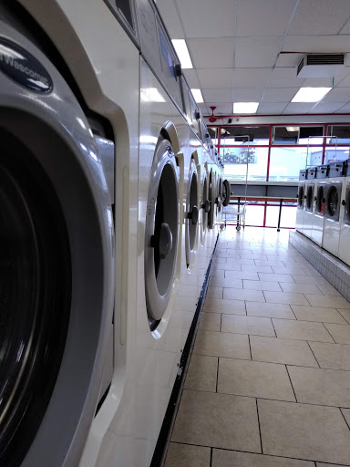 Laundromat «Super Suds Laundromat & Wash and Fold», reviews and photos, 250 Alamitos Ave, Long Beach, CA 90802, USA