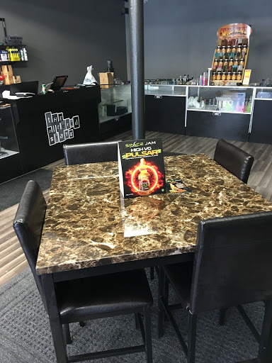 Vaporizer Store «The Altered State», reviews and photos, 1533 Central Ave, Dubuque, IA 52001, USA