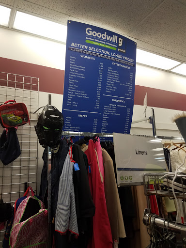 Thrift Store «Goodwill», reviews and photos, 818 Delsea Dr, Glassboro, NJ 08028, USA