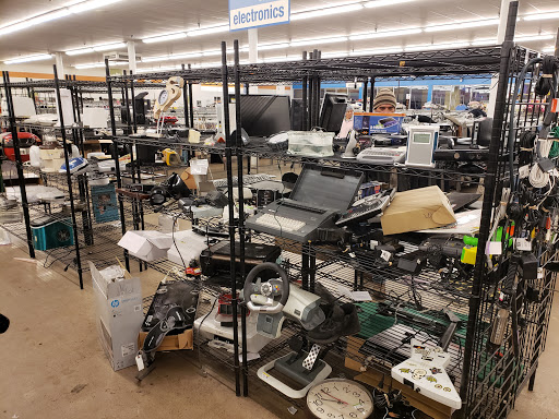 Thrift Store «Goodwill Retail Store, Donation Center», reviews and photos