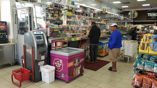 Liquor Store «Pound Penny Liquor & Market», reviews and photos, 13353 Prairie Ave, Hawthorne, CA 90250, USA