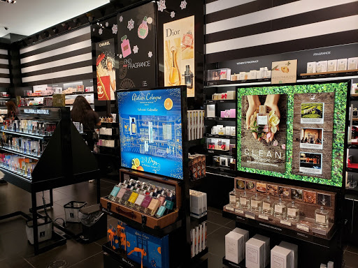 Cosmetics Store «SEPHORA», reviews and photos, 1689 Arden Way #1084, Sacramento, CA 95815, USA