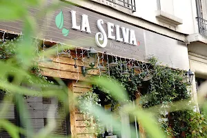 La Selva Clichy - Italian Restaurant and Bar image