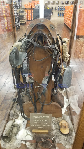 Army & Navy Surplus Shop «US Patriot Tactical», reviews and photos, 16298 Fort Campbell Blvd, Oak Grove, KY 42262, USA