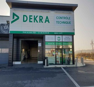 Centre contrôle technique DEKRA à Roissy-en-Brie