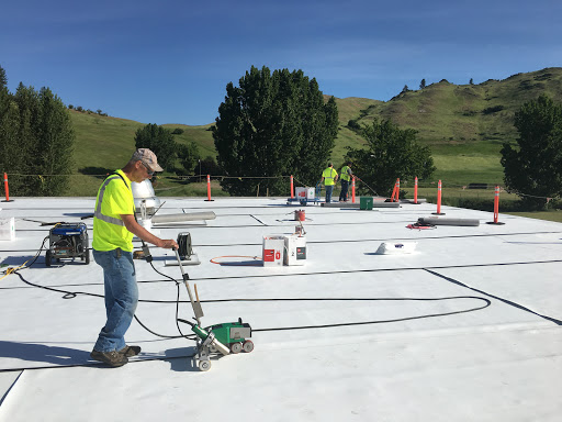 United Roofing Inc in Mead, Washington