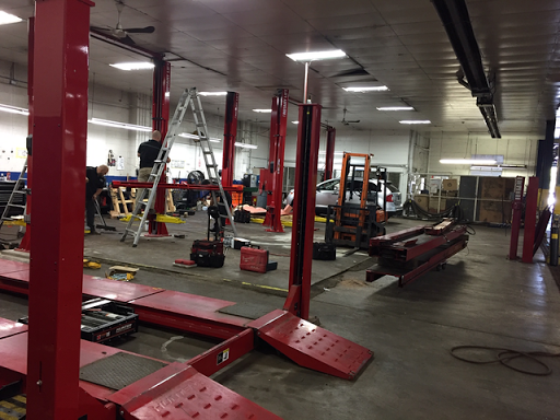 Car Dealer «Middletown Ford», reviews and photos, 1750 N Verity Pkwy, Middletown, OH 45042, USA