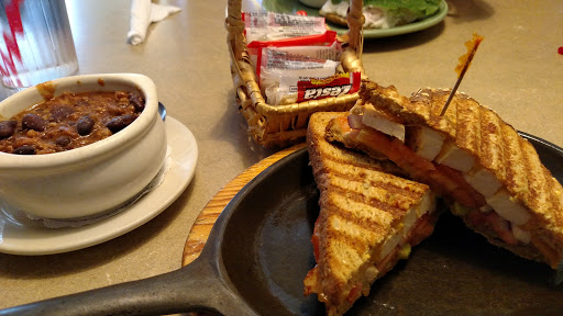 Ice Cream Shop «Yum Yum Tree», reviews and photos, 140 W Main St, Brighton, MI 48116, USA