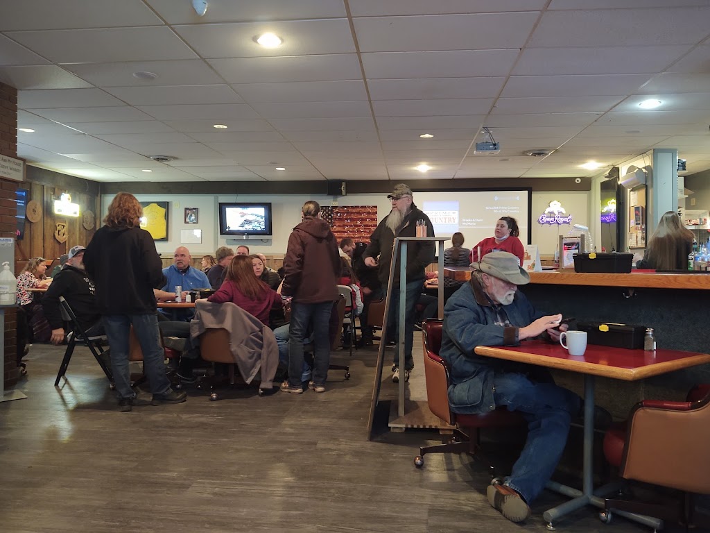 The Fischin' Hole Saloon 99022