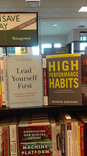 Book Store «Barnes & Noble», reviews and photos, 6050 El Cerrito Plaza, El Cerrito, CA 94530, USA