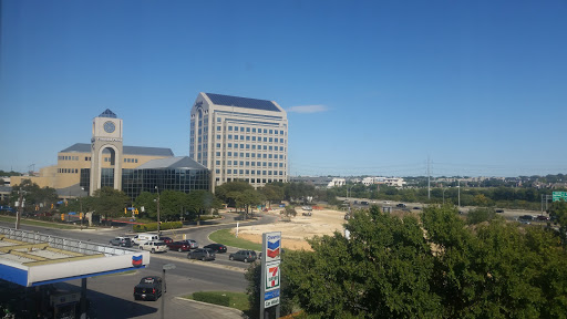 Hyatt Place San Antonio Airport/Quarry Market