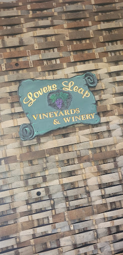 Winery «Lovers Leap Vineyards and Winery», reviews and photos, 1180 Lanes Mill Rd, Lawrenceburg, KY 40342, USA