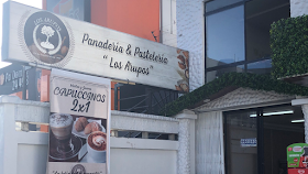 Panaderia & Pasteleria Los Arupos