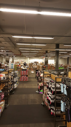 Shoe Store «DSW Designer Shoe Warehouse», reviews and photos, 2220 Broadway, New York, NY 10024, USA