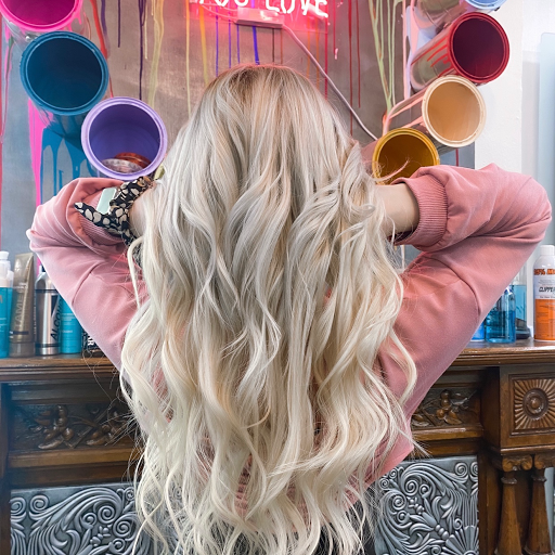 Beauty Salon «Get Dolled Up Beauty lounge», reviews and photos, 4312 N Oakland Ave, Shorewood, WI 53211, USA