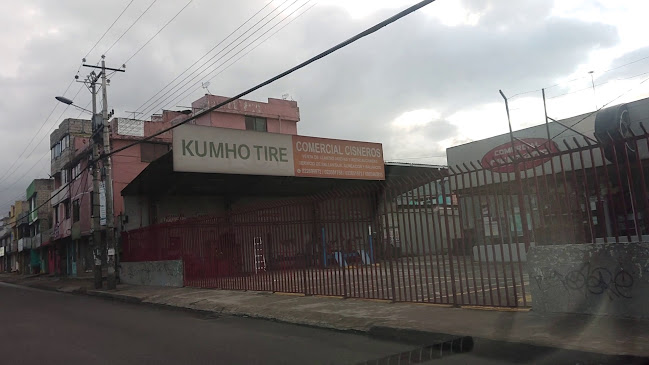 Comercial Cisneros Importadora Kumho Cía. Ltda. - Tienda de neumáticos