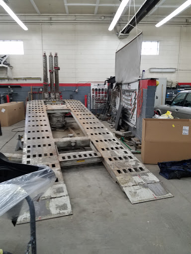Auto Body Shop «Ladd Road Collision», reviews and photos, 1049 Rig, Commerce Charter Twp, MI 48390, USA
