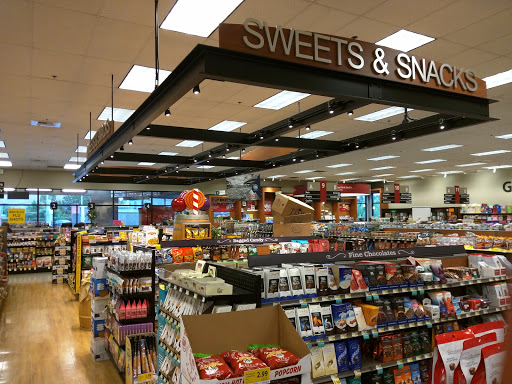 Drug Store «Bartell Drugs Roosevelt Square Store», reviews and photos, 6401 12th Ave NE, Seattle, WA 98115, USA