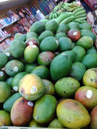 Supermarket «Tropical Supermarket», reviews and photos, 4019 W Hillsborough Ave, Tampa, FL 33614, USA