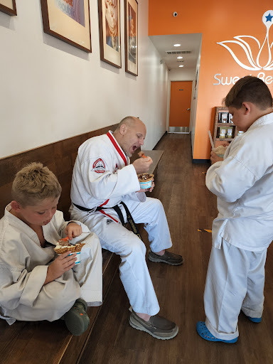 Ice Cream Shop «Sweet Republic», reviews and photos, 6054 N 16th St, Phoenix, AZ 85014, USA