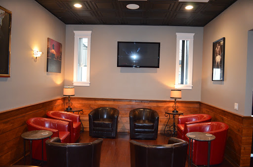 Tobacco Shop «Stamford Cigar Lounge», reviews and photos, 75 Research Dr, Stamford, CT 06906, USA