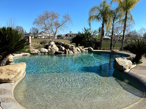 Poma Pool Cleaning Services
