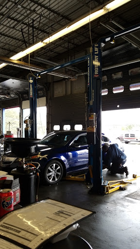 Auto Parts Store «Pep Boys Auto Parts & Service», reviews and photos, 5380 Covington Hwy, Decatur, GA 30035, USA