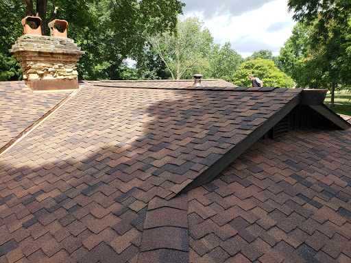 Weiss Bros Roofing in Martinsville, Indiana