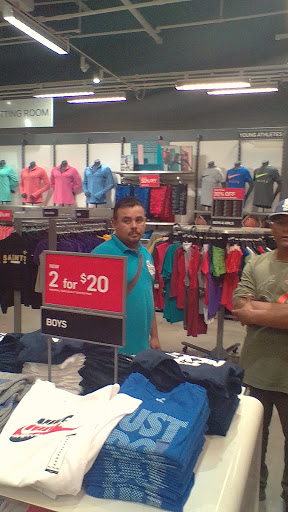 Clothing Store «Nike Factory Store», reviews and photos, 2210 Tanger Blvd #225, Gonzales, LA 70737, USA