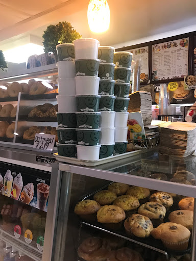 Donut Shop «Yum Yum Donuts», reviews and photos, 8139 W Manchester Ave, Playa Del Rey, CA 90293, USA