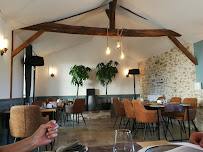 Atmosphère du Restaurant français L'équilibre à Oradour-sur-Glane - n°10