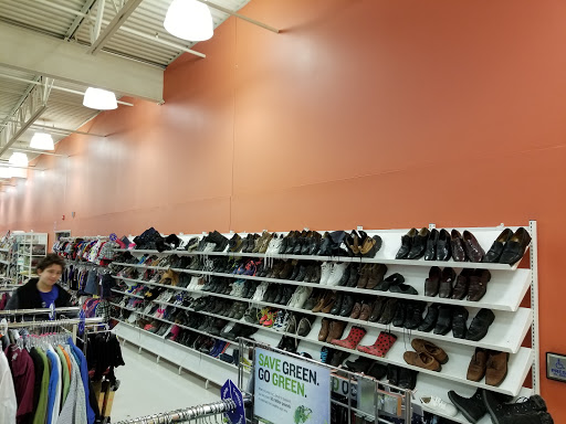 Thrift Store «Goodwill - Maplewood», reviews and photos, 2580 White Bear Ave, Maplewood, MN 55109, USA