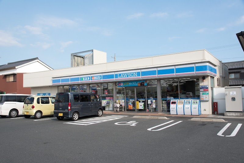 ローソン 豊川新桜町店